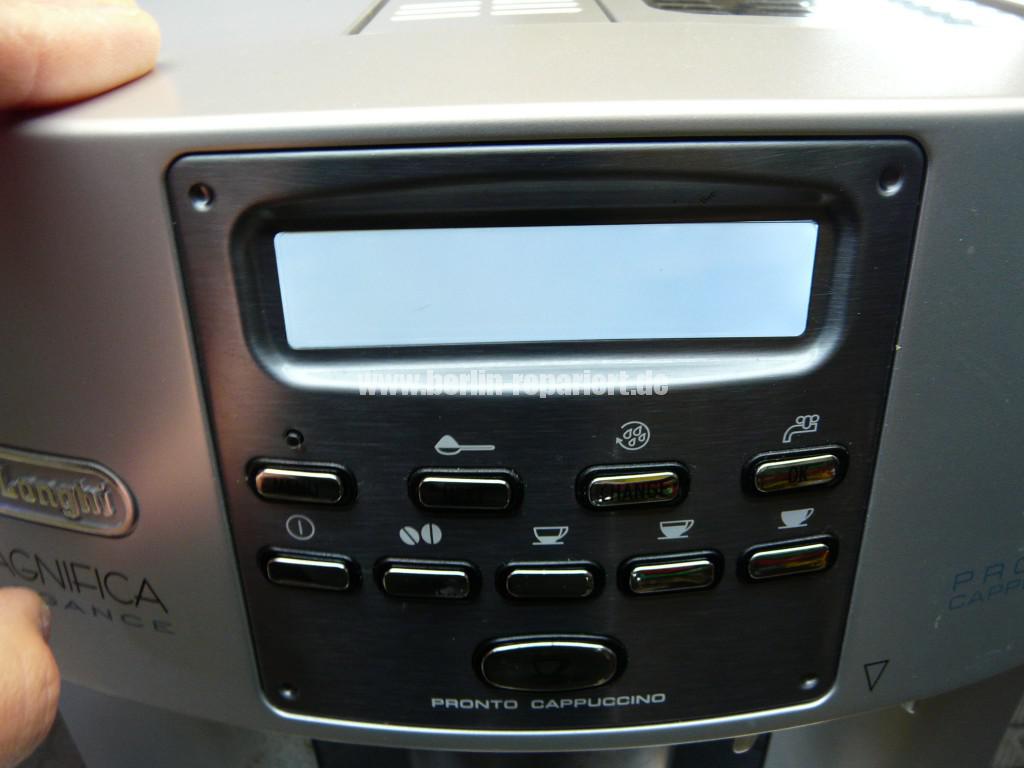 Delonghi Magnifica ESAM3600.S, Display Defekt (2)