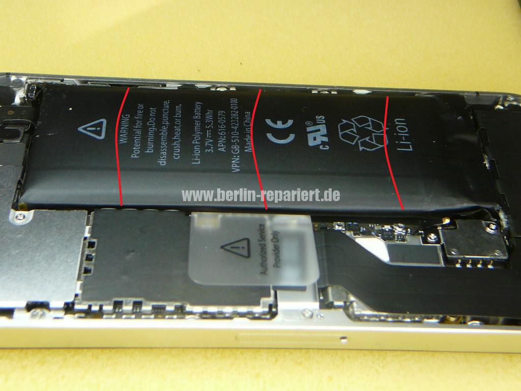 iPhone 4S Aufgeblähter Akku, Lebensgefährlich (3)