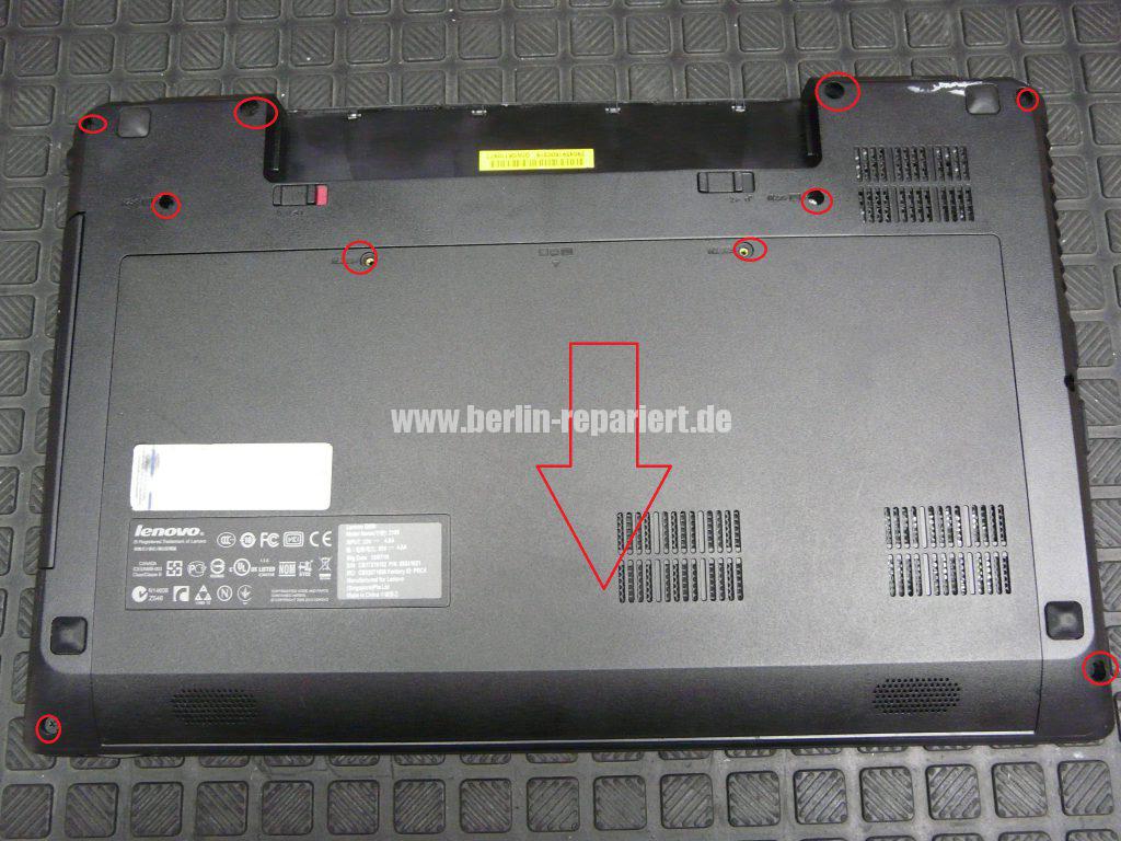 Lenovo G580, weißes Bild, Gehäuse defekt (4)