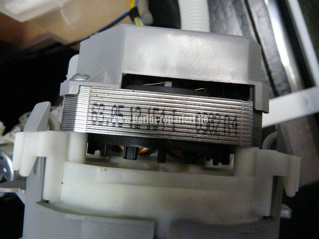 Bosch Qualität, SMD53M72EU, E09 Heizt nicht (2)