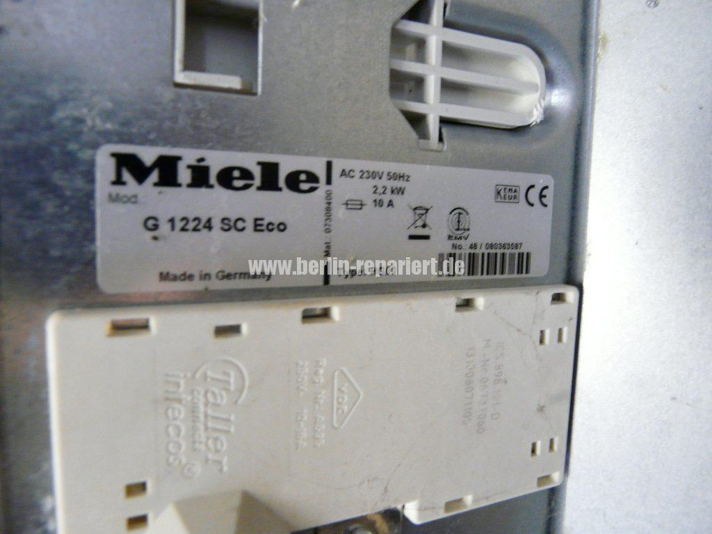 miele-g1224-verliert-wasser-3