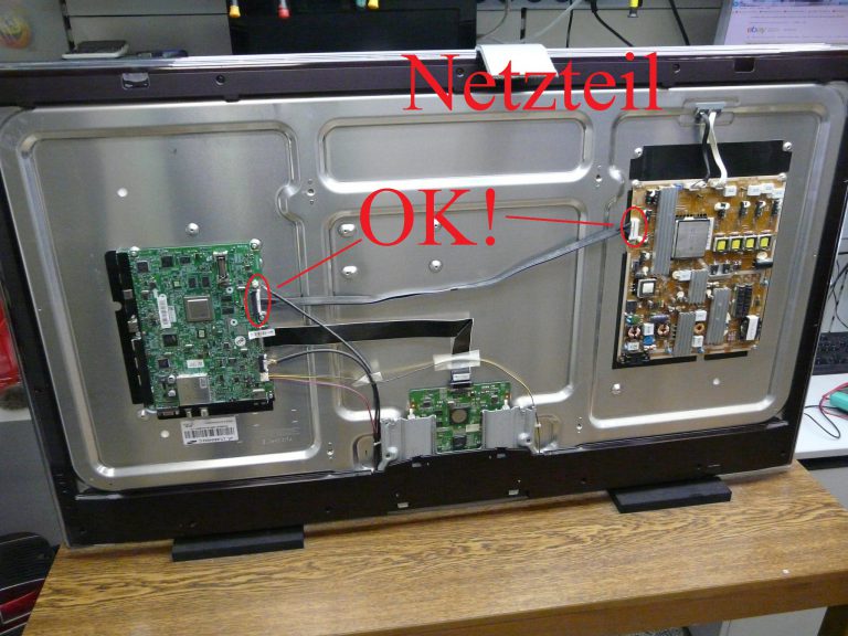 Samsung UE55D7000, geht nicht an, ein klick ist zu hören der sich